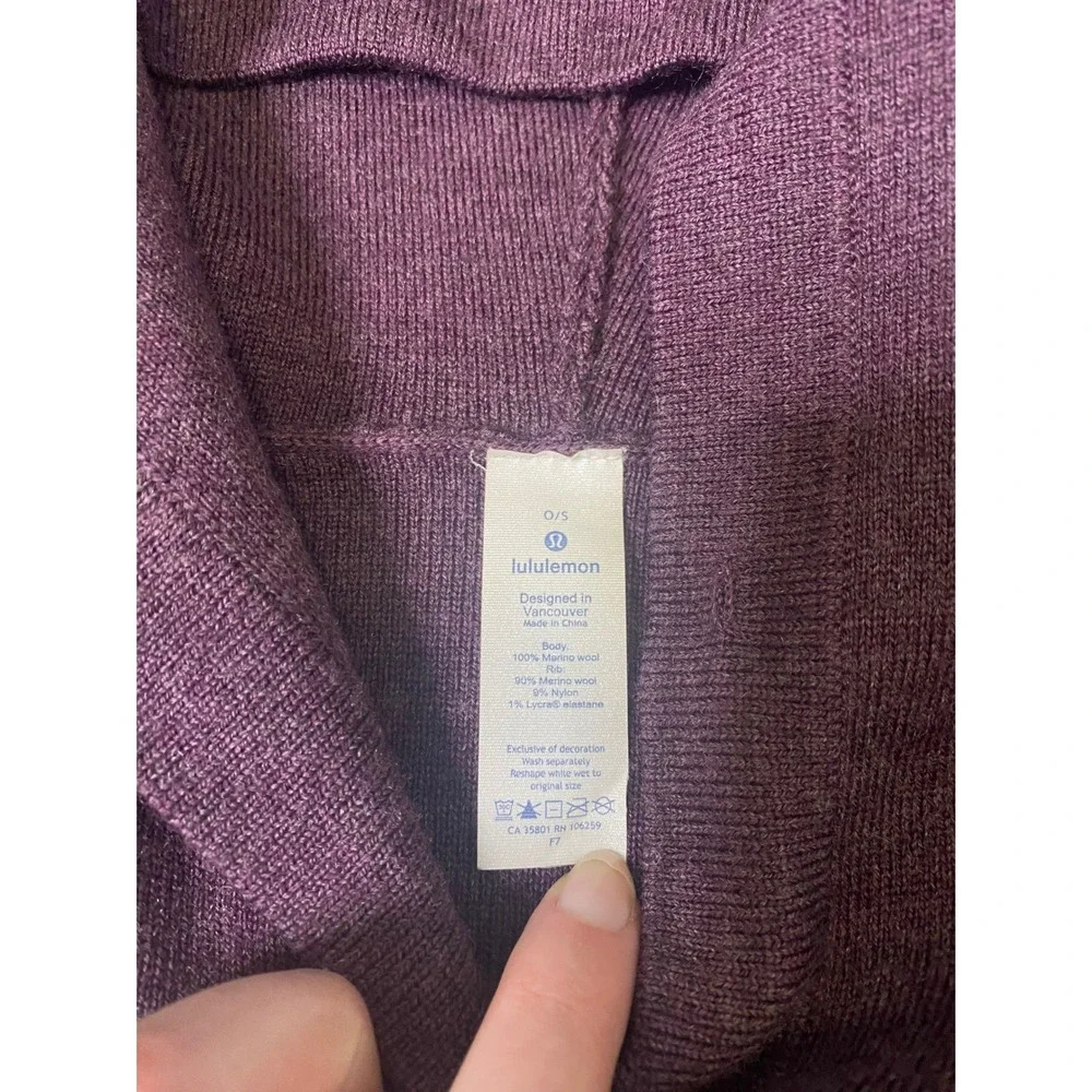 Lululemon Poncho Hoodie Black Cherry Womens O/S Merino Wool Kangaroo Pocket READ